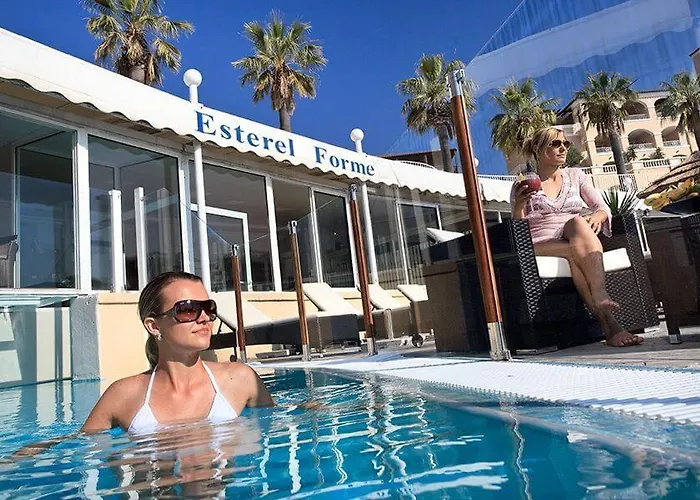 Le Belvédère-cap Estérel-var * Saint-Raphaël